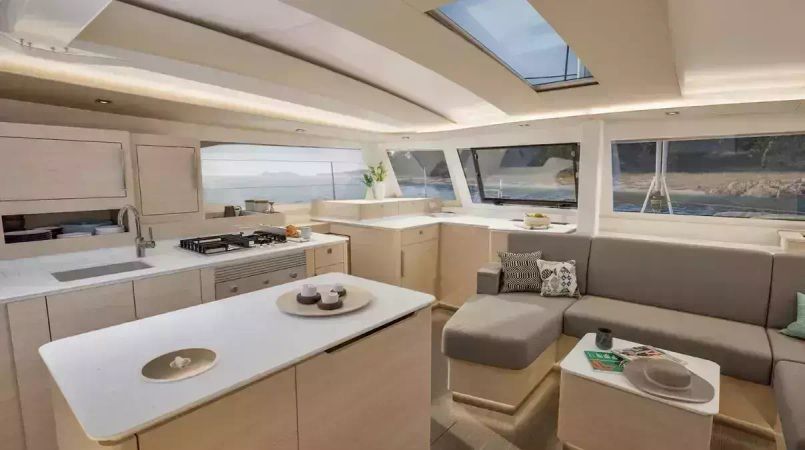 Fountaine Pajot New 44 | My Summer