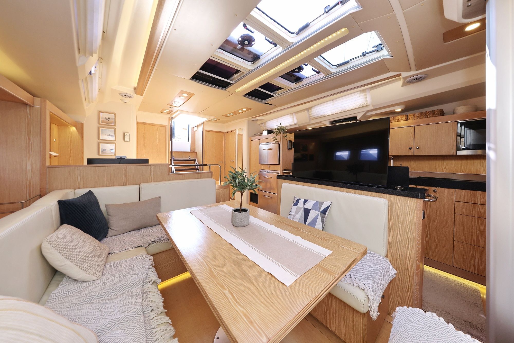 Hanse 575 | Amethyst