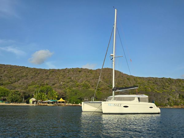 Fountaine Pajot Lipari 41 | Seasalt
