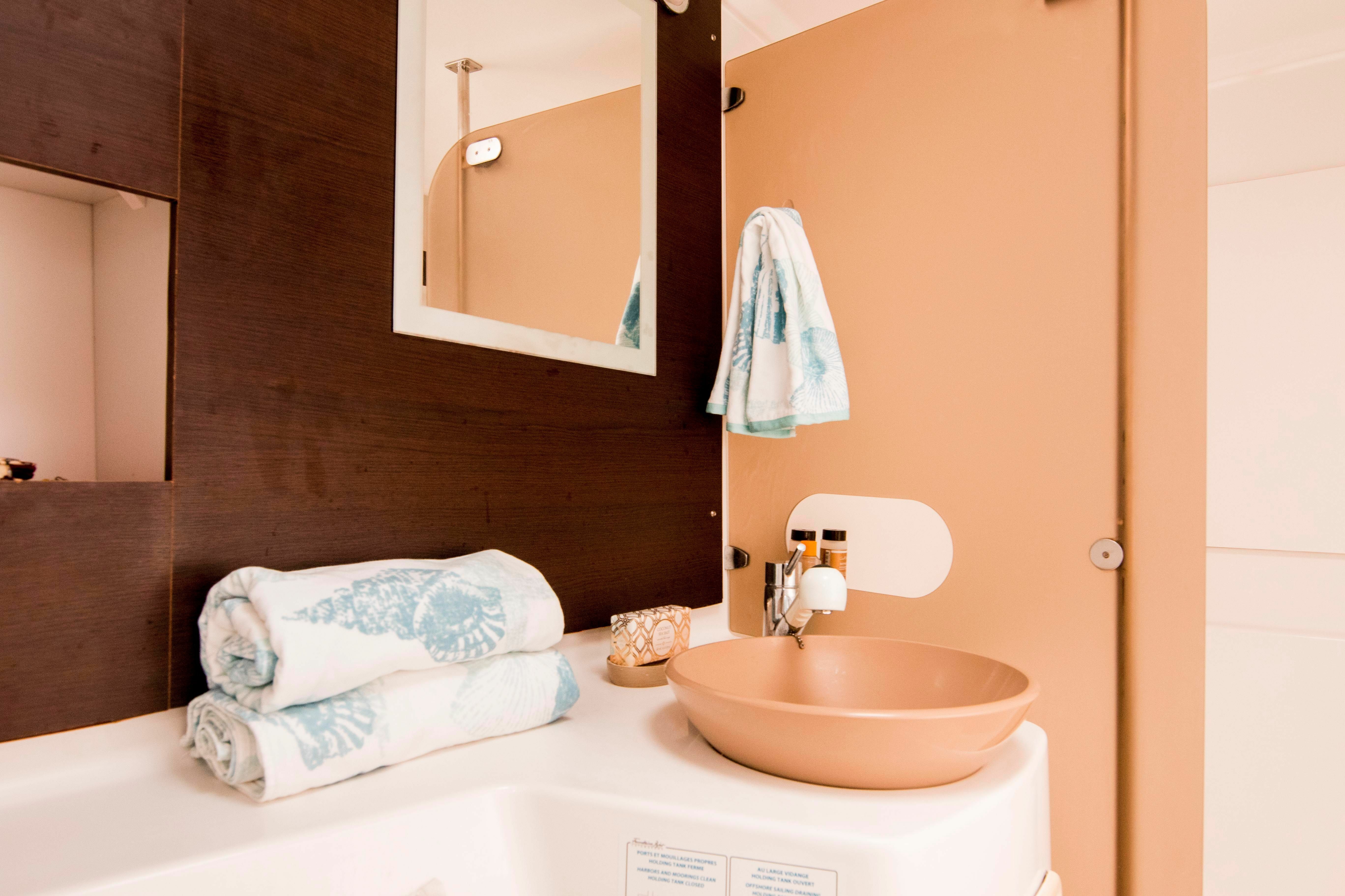 Fountaine Pajot Lipari 41 | Seasalt