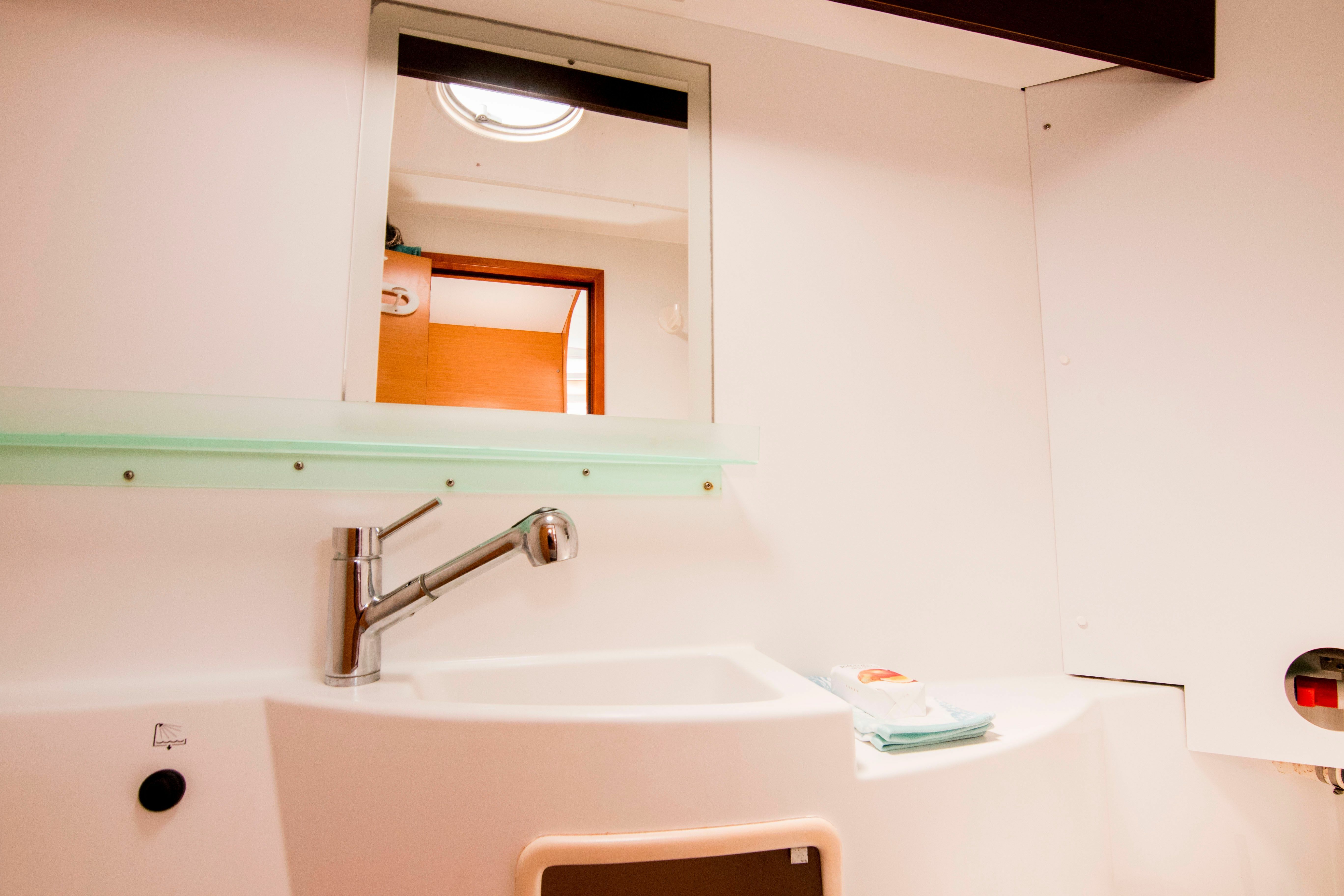 Fountaine Pajot Lipari 41 | Seasalt