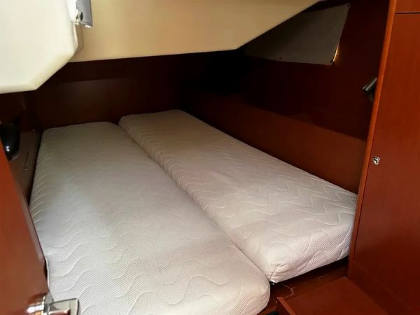 Beneteau Oceanis 41.1 | Dimitris