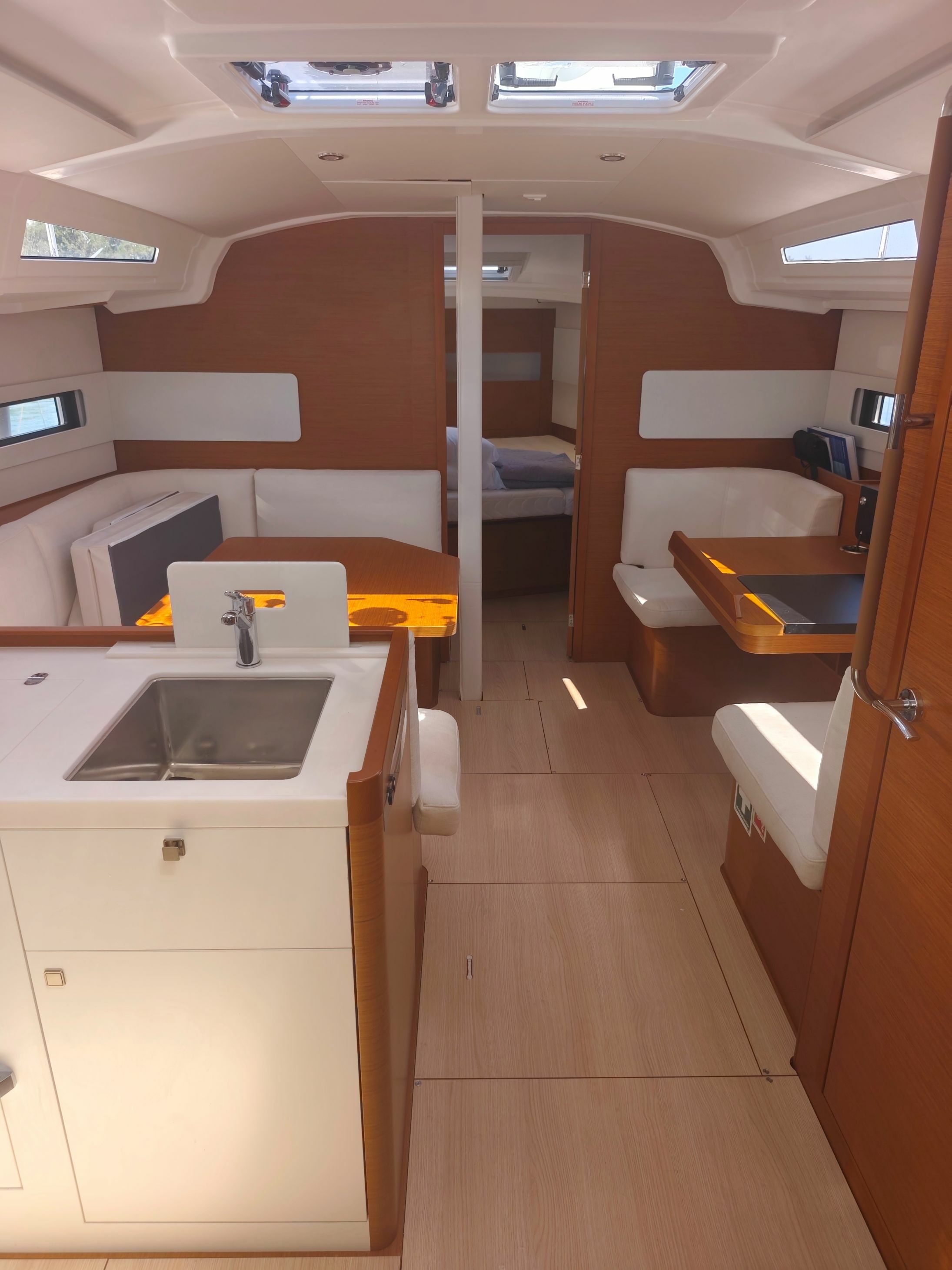 Jeanneau Sun Odyssey 415 | Starlet