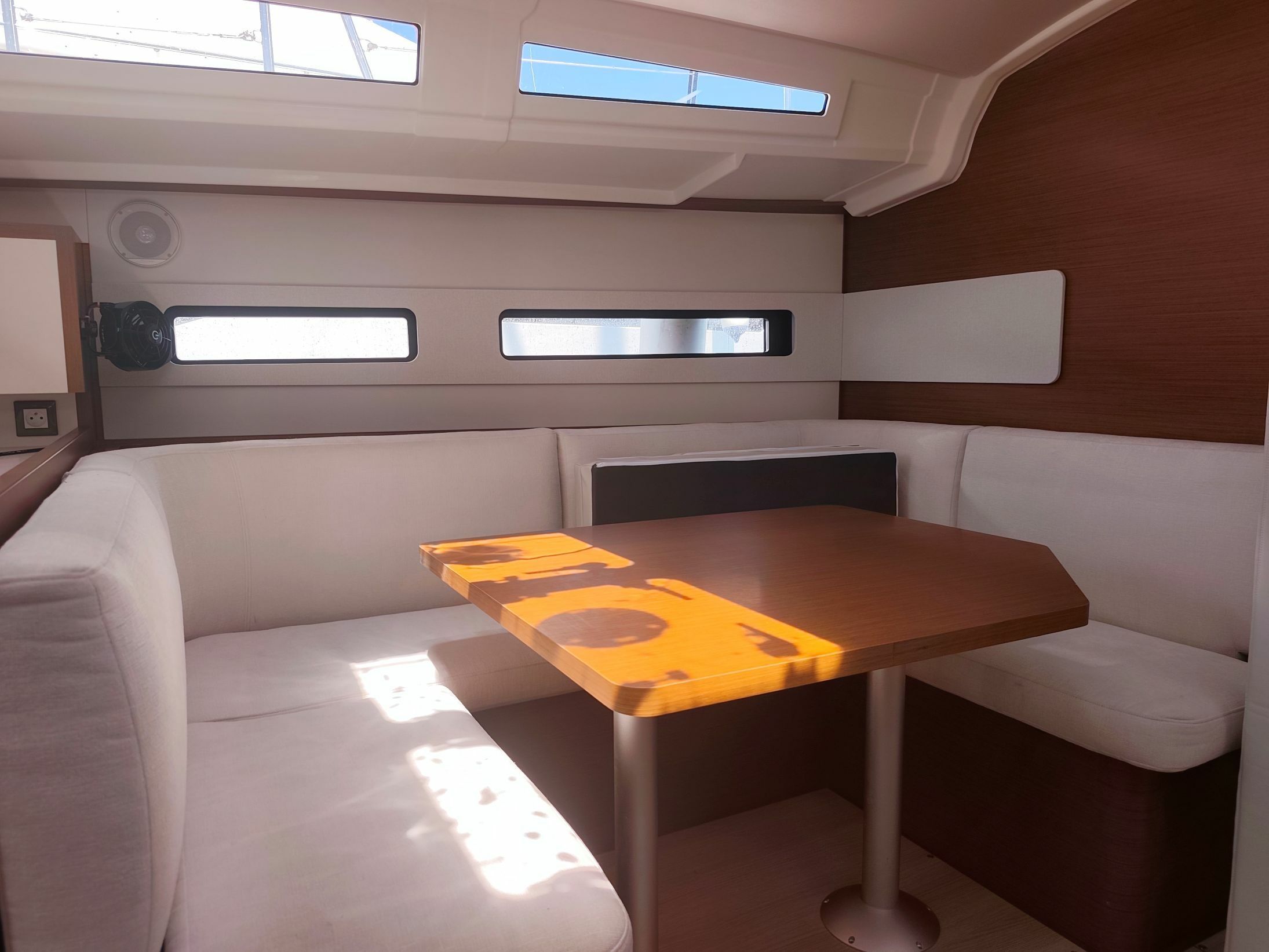 Jeanneau Sun Odyssey 415 | Starlet