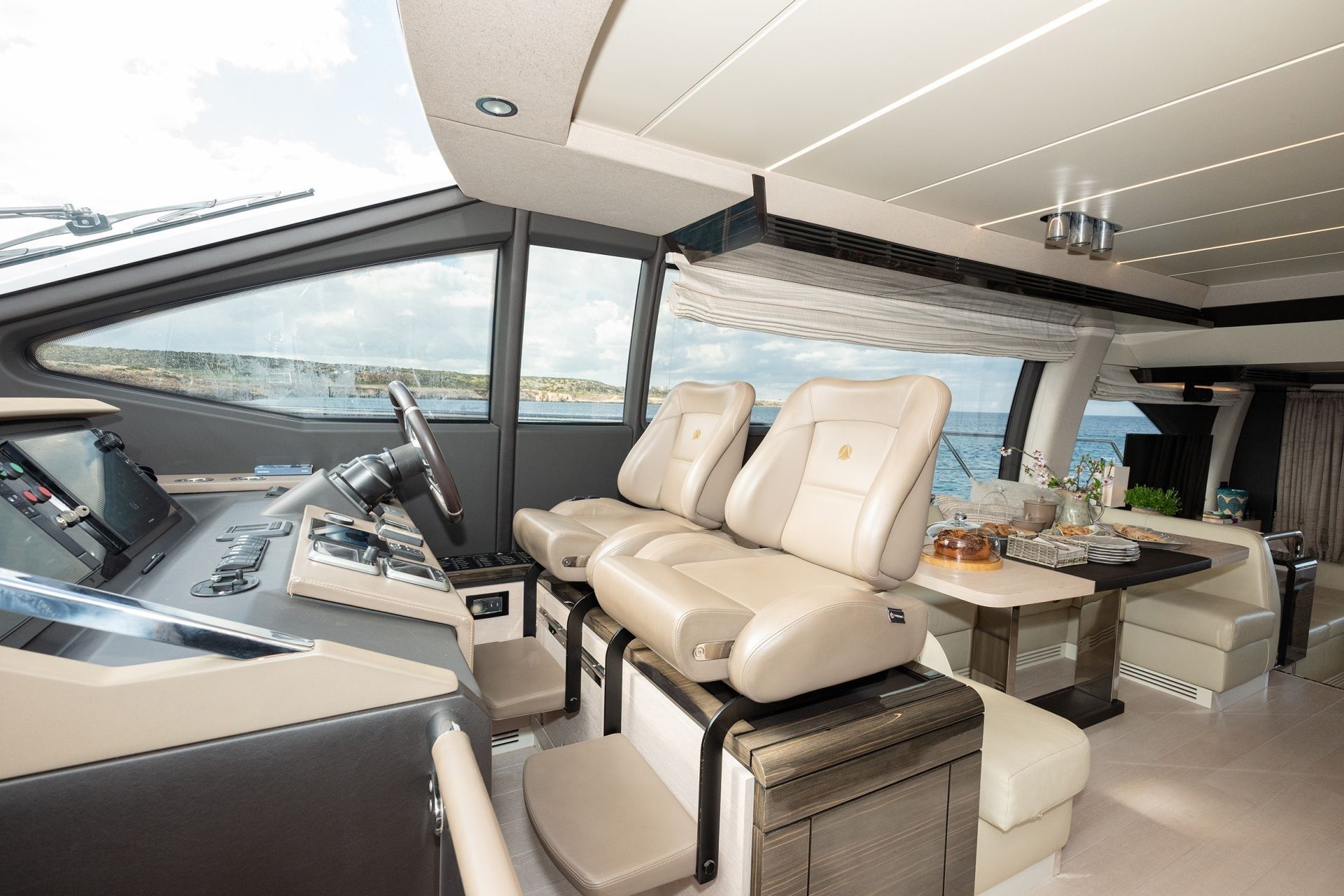Azimut 66 | Sea Ya