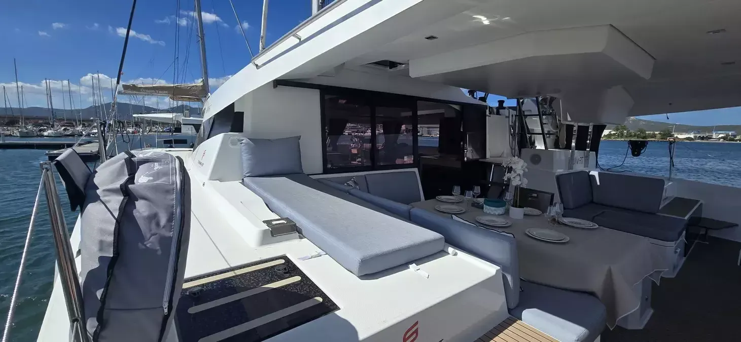 Fountaine Pajot Elba 45 | Heidsieck