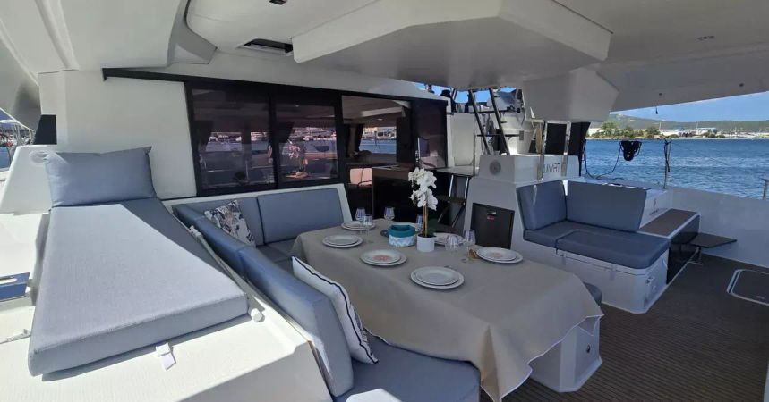 Fountaine Pajot Elba 45 | Heidsieck