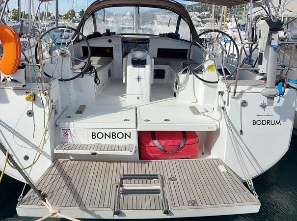 Jeanneau Sun Odyssey 440 | BonBon