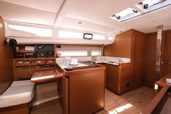 Jeanneau Sun Odyssey 440 | BonBon