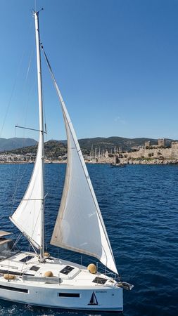 Jeanneau Sun Odyssey 440 | BonBon