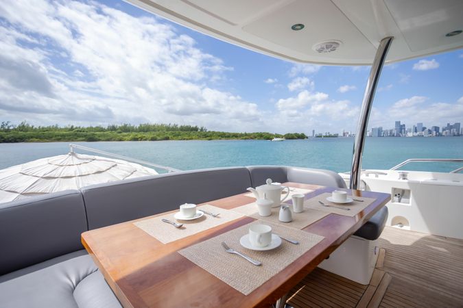 Sunseeker 80 | Start Me Up!