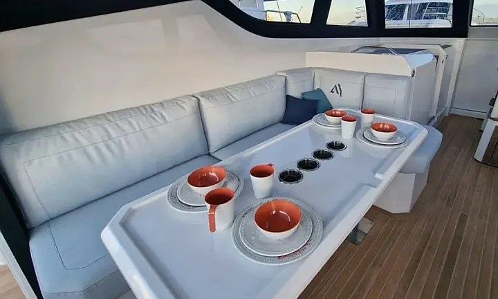 Aventura 38 SC | Falcon 2