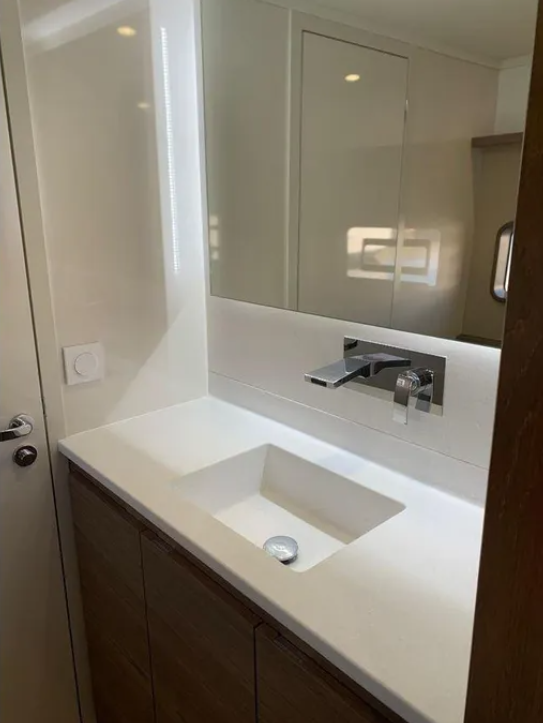 Aventura 38 SC | Falcon 2