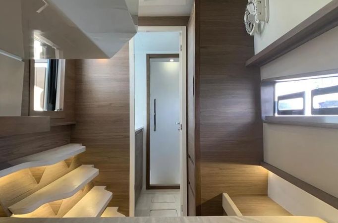 Aventura 38 SC | Falcon 2