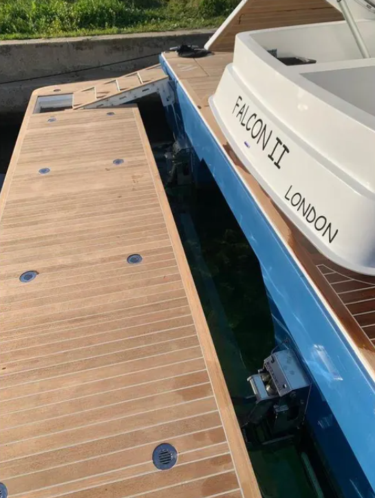 Aventura 38 SC | Falcon 2