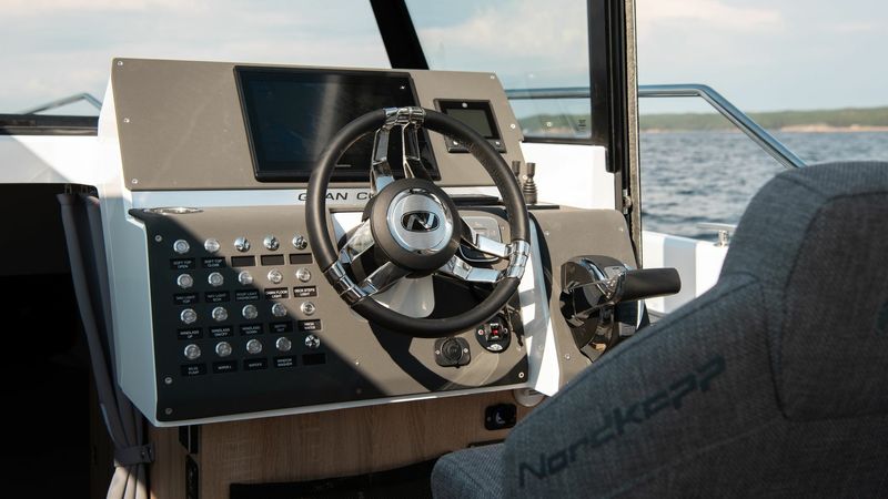 Nordkapp Grancoupe 905 | 24