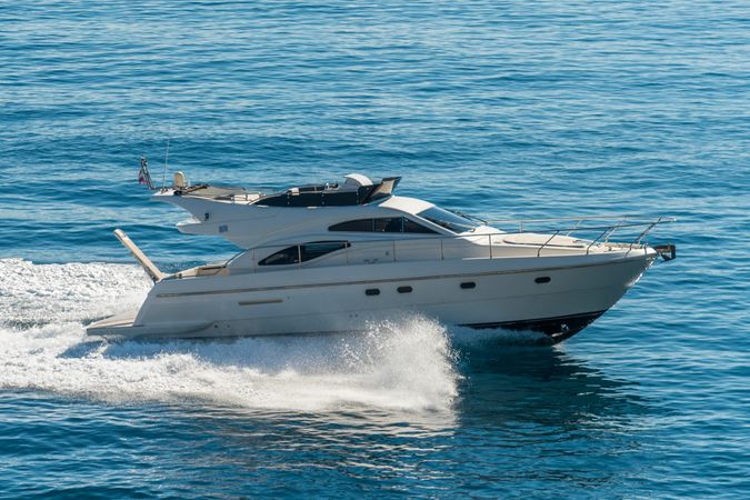 Ferretti 430 | Leona