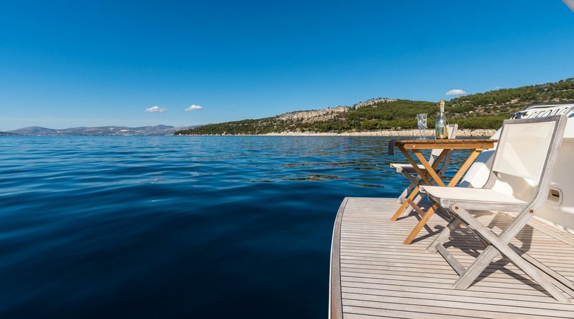 Ferretti 430 | Leona