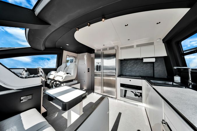 Azimut 78 | Island Time