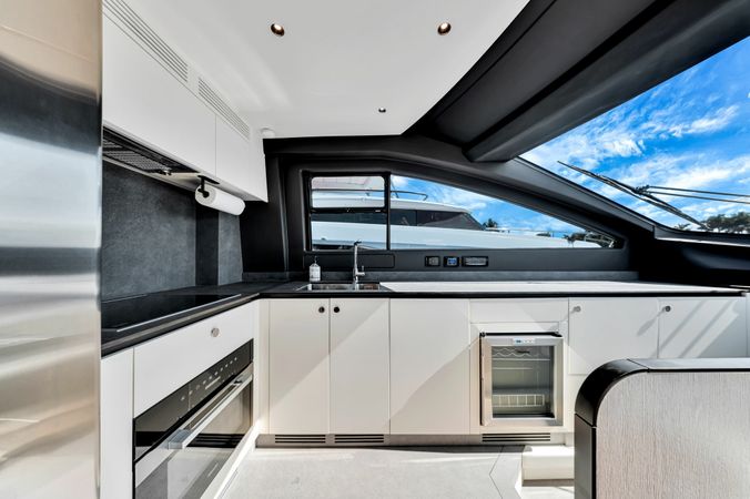 Azimut 78 | Island Time