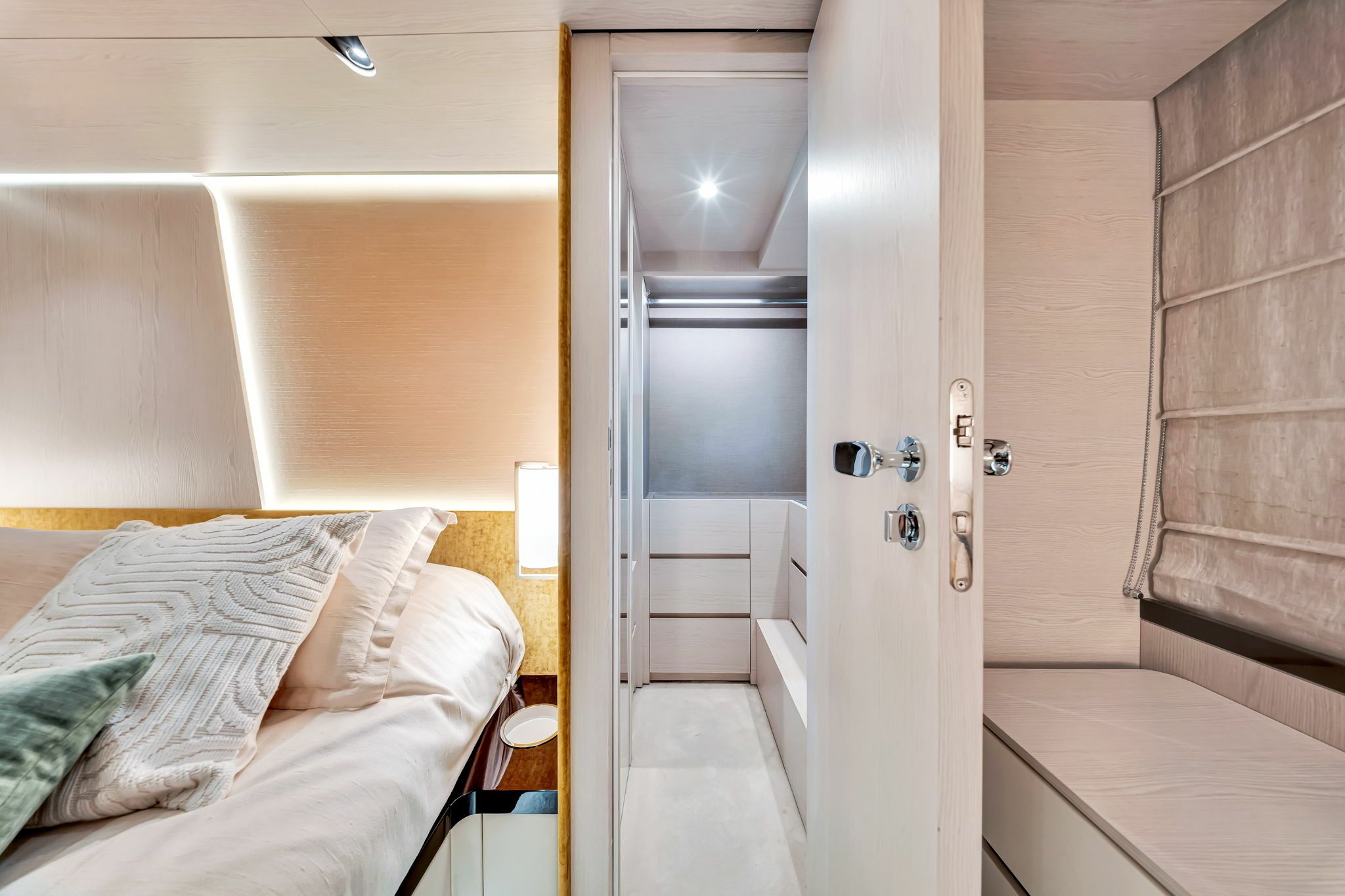 Azimut 78 | Island Time