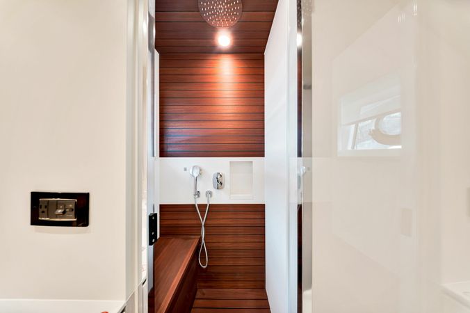 Azimut 78 | Island Time