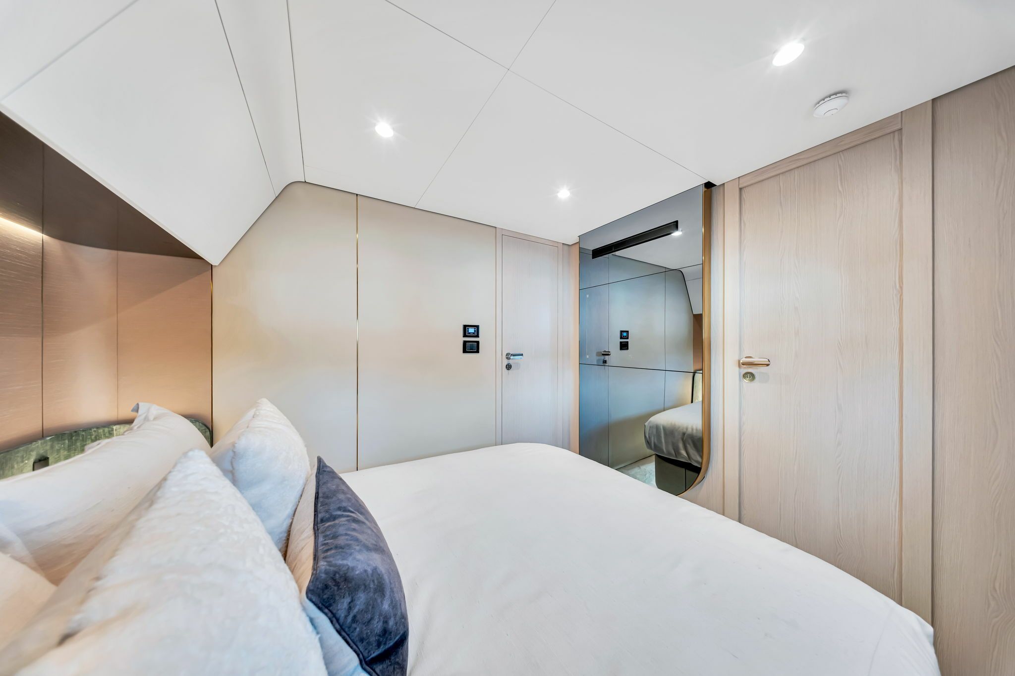 Azimut 78 | Island Time