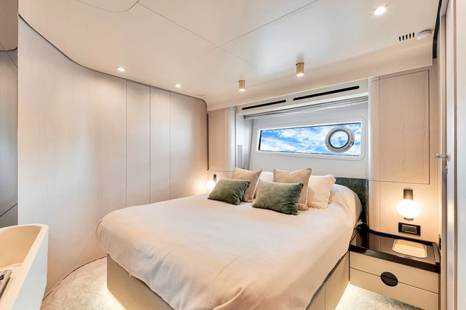 Azimut 78 | Island Time