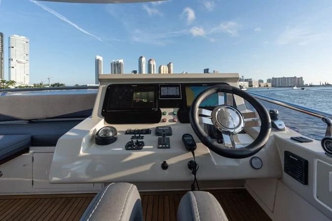 Azimut 70 | Paragon