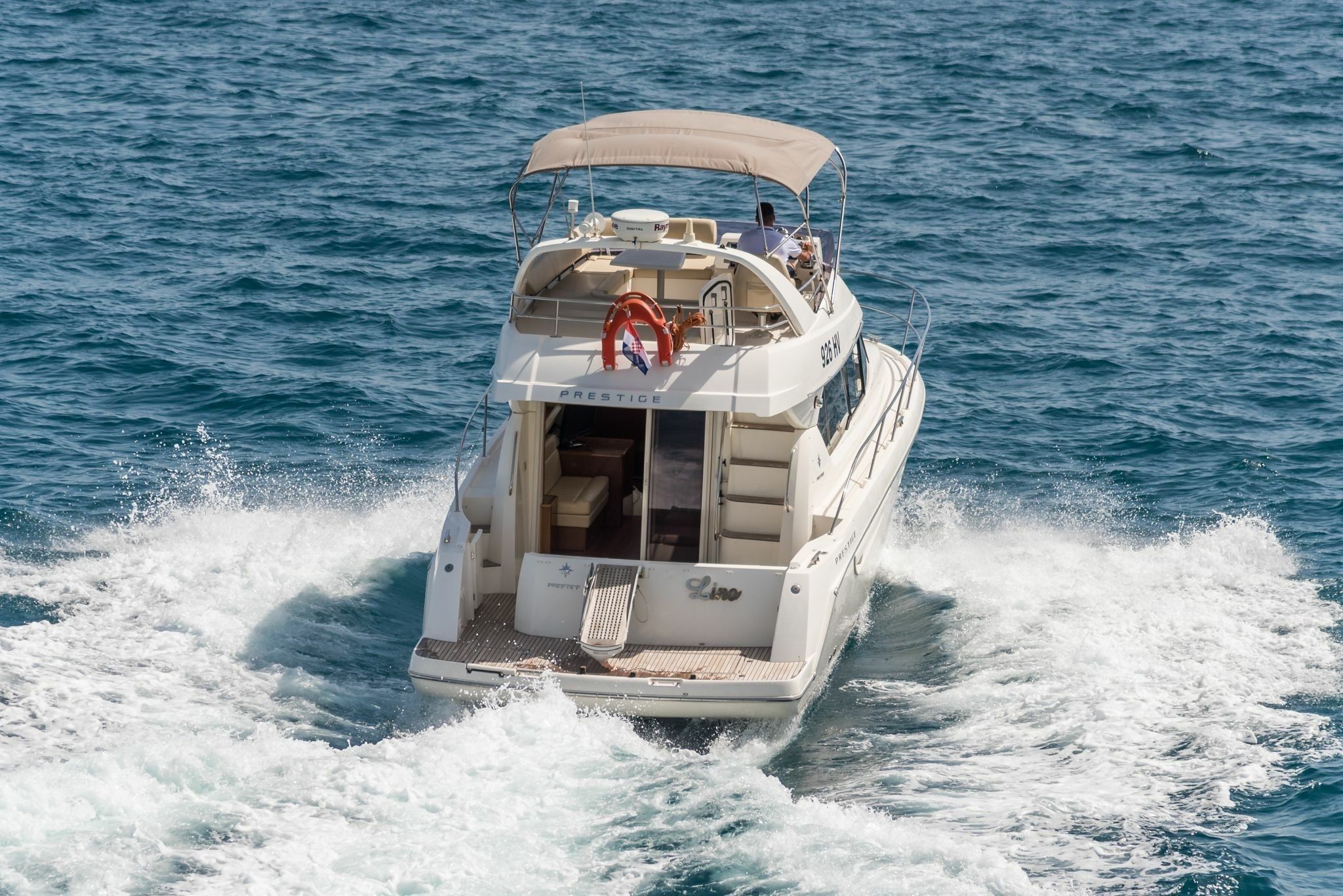 Jeanneau Prestige 400 Fly | Lino