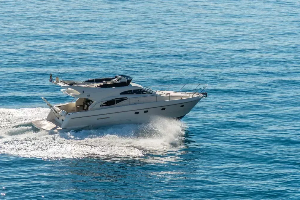 Ferretti 430 | Leona