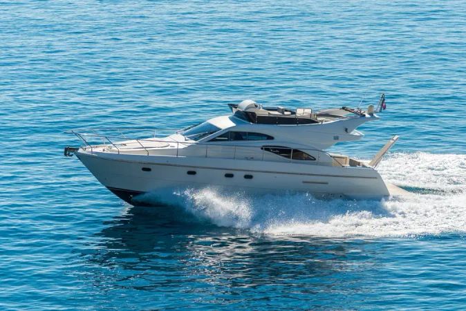 Ferretti 430 | Leona