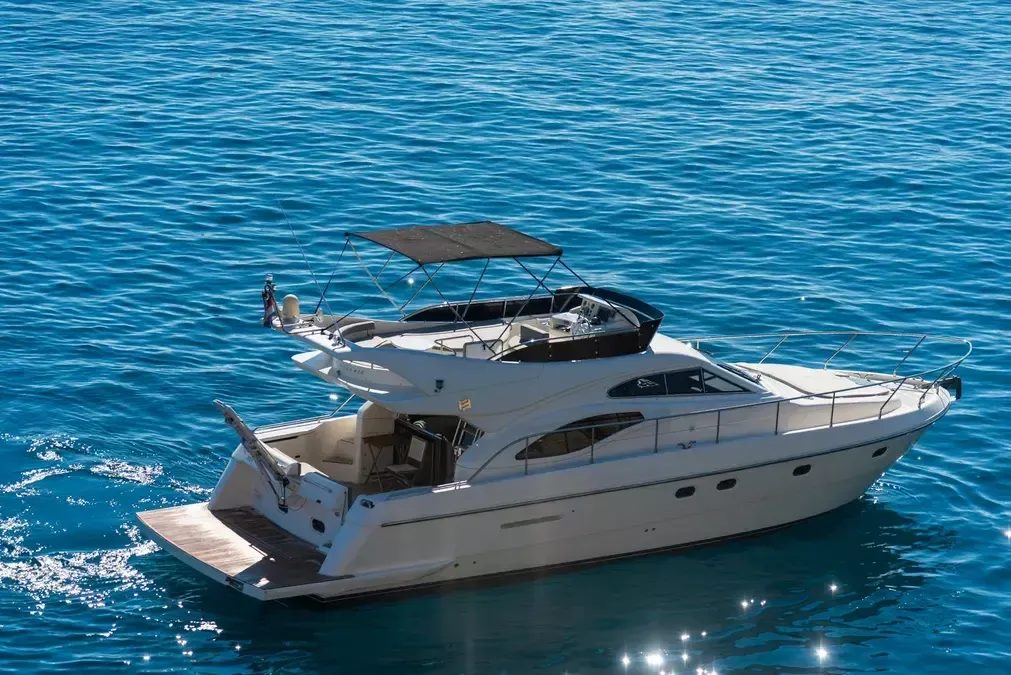Ferretti 430 | Leona