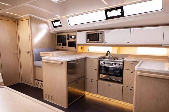 Bavaria C46 | Sealark