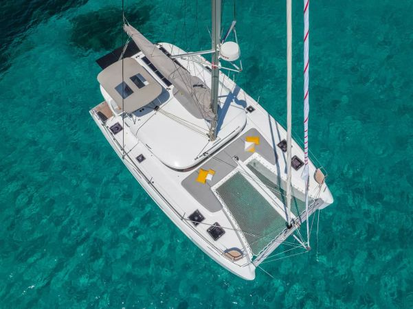 Lagoon 38 | Mistral