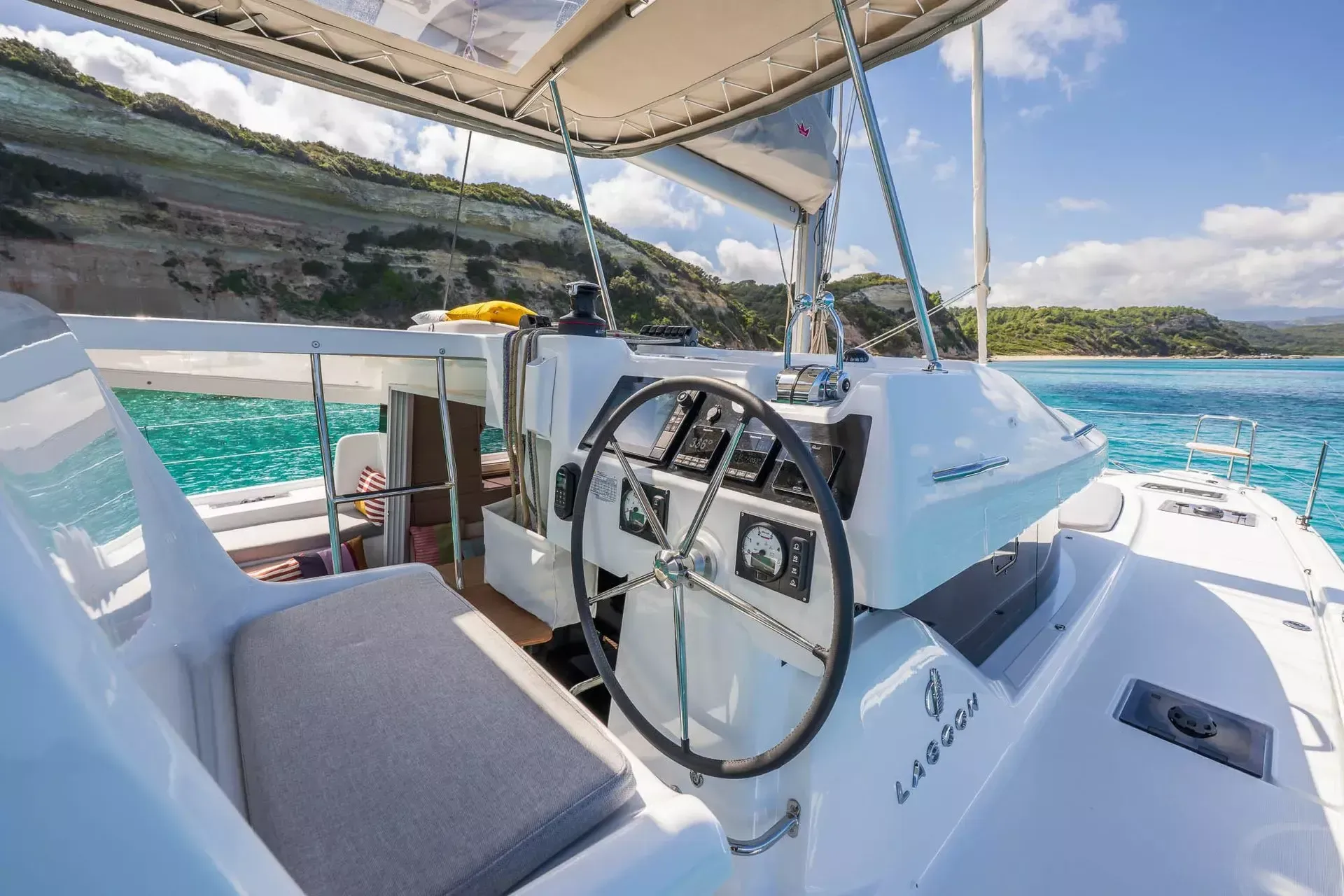 Lagoon 38 | Mistral
