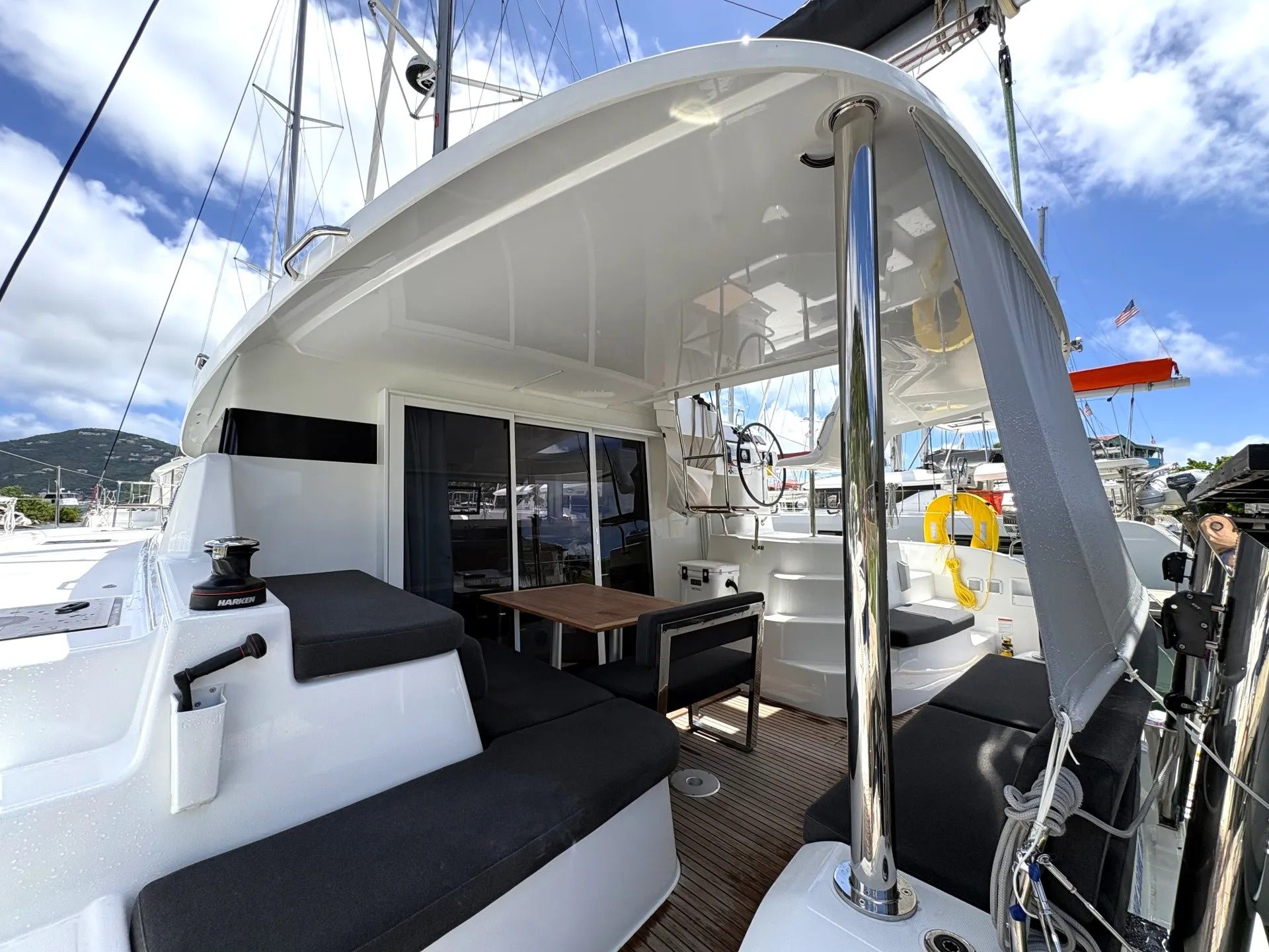 Lagoon 38 | Mistral