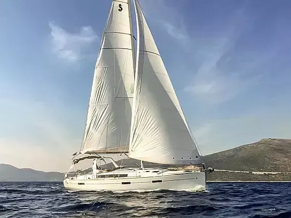 Beneteau Oceanis 45 | Leila