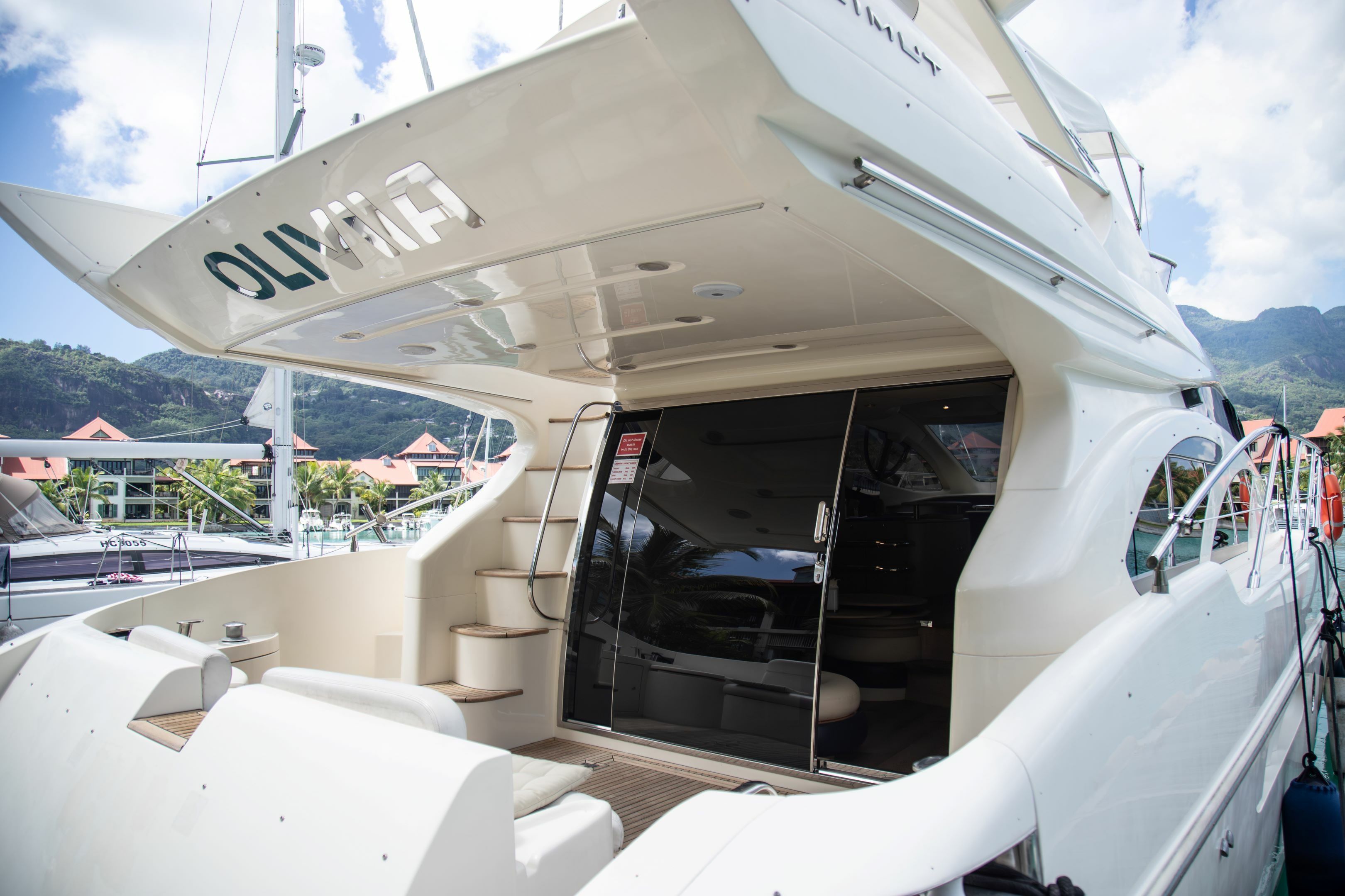 Azimut 55 | Oliviia
