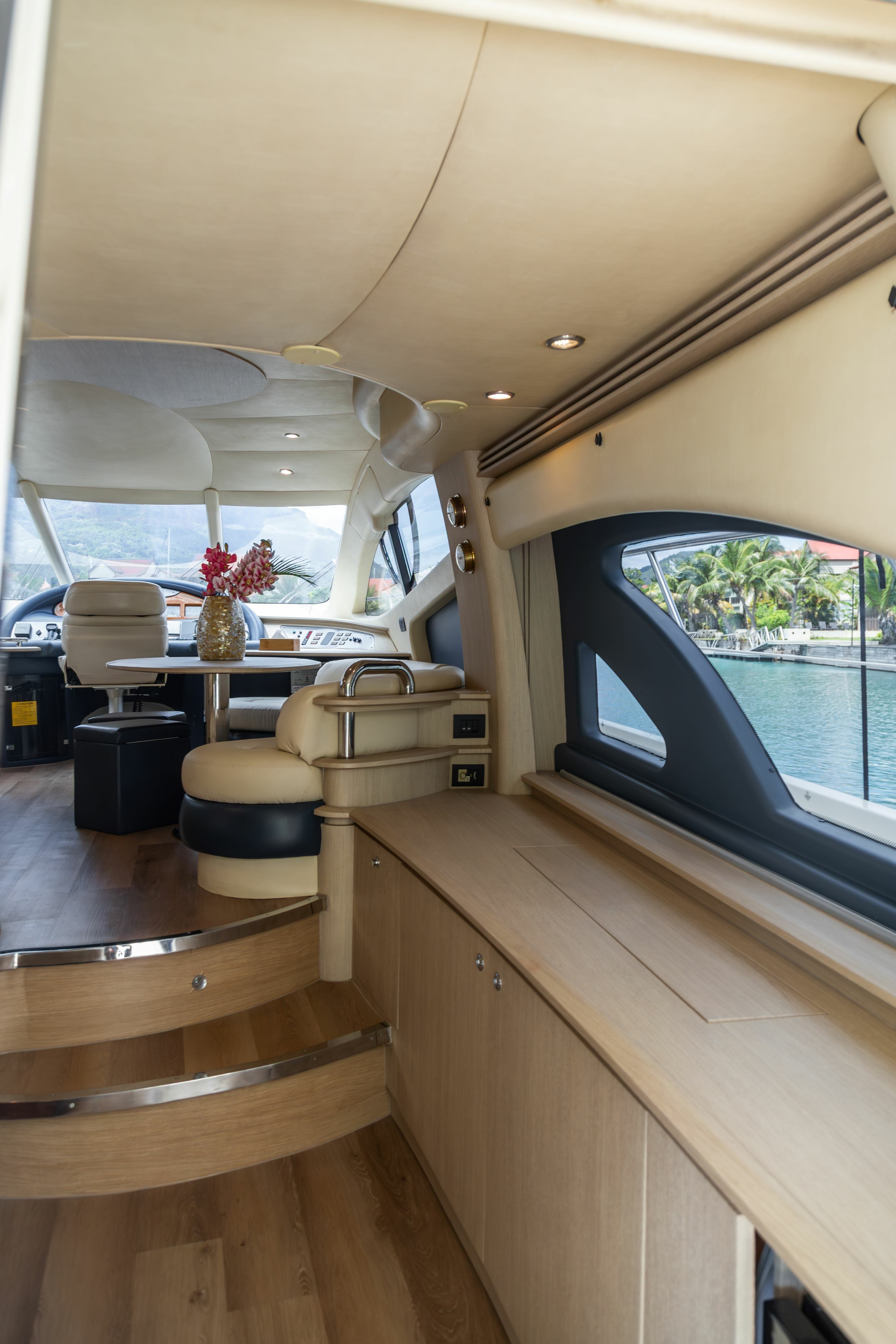 Azimut 55 | Oliviia