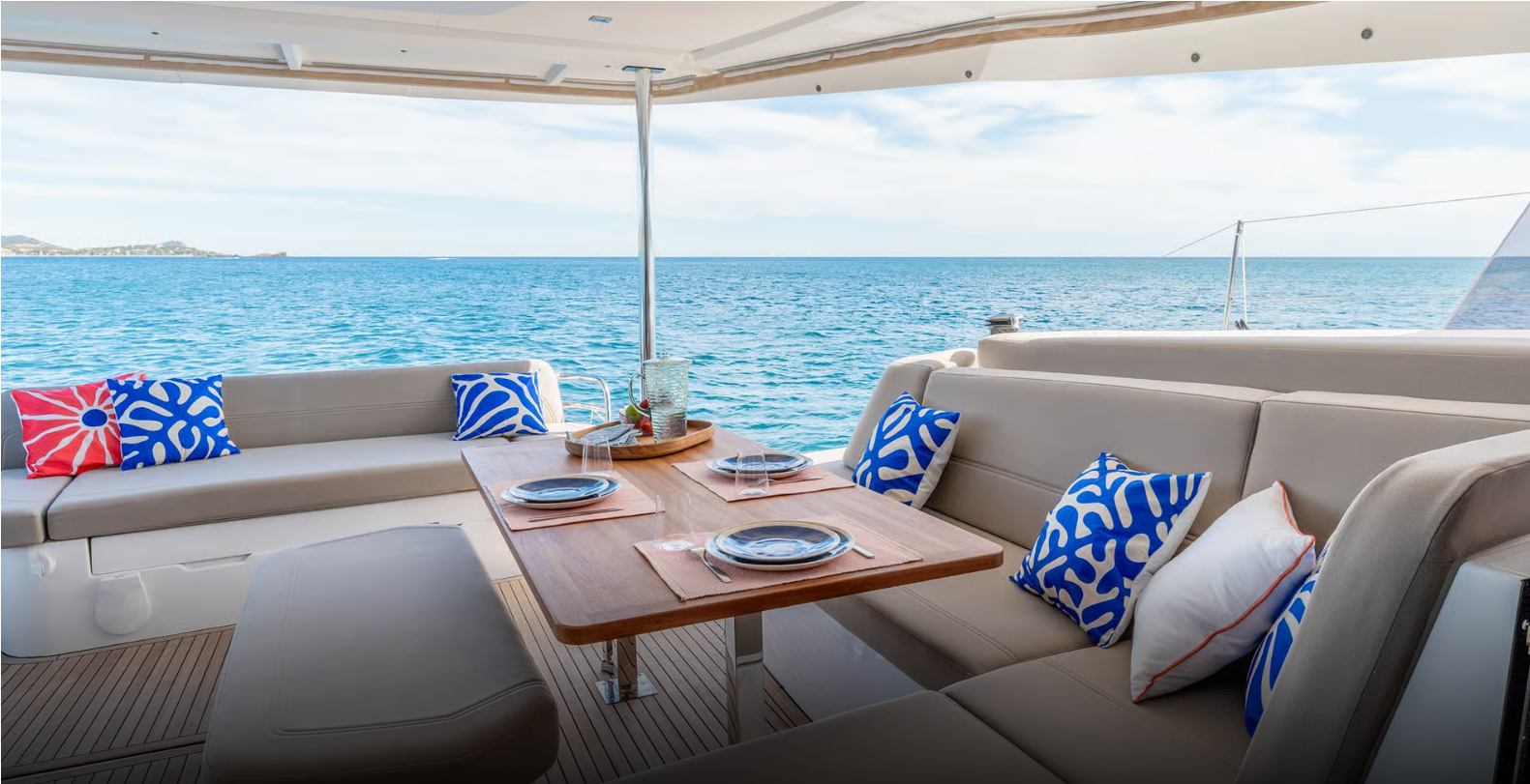 Fountaine Pajot New 44 | Chora