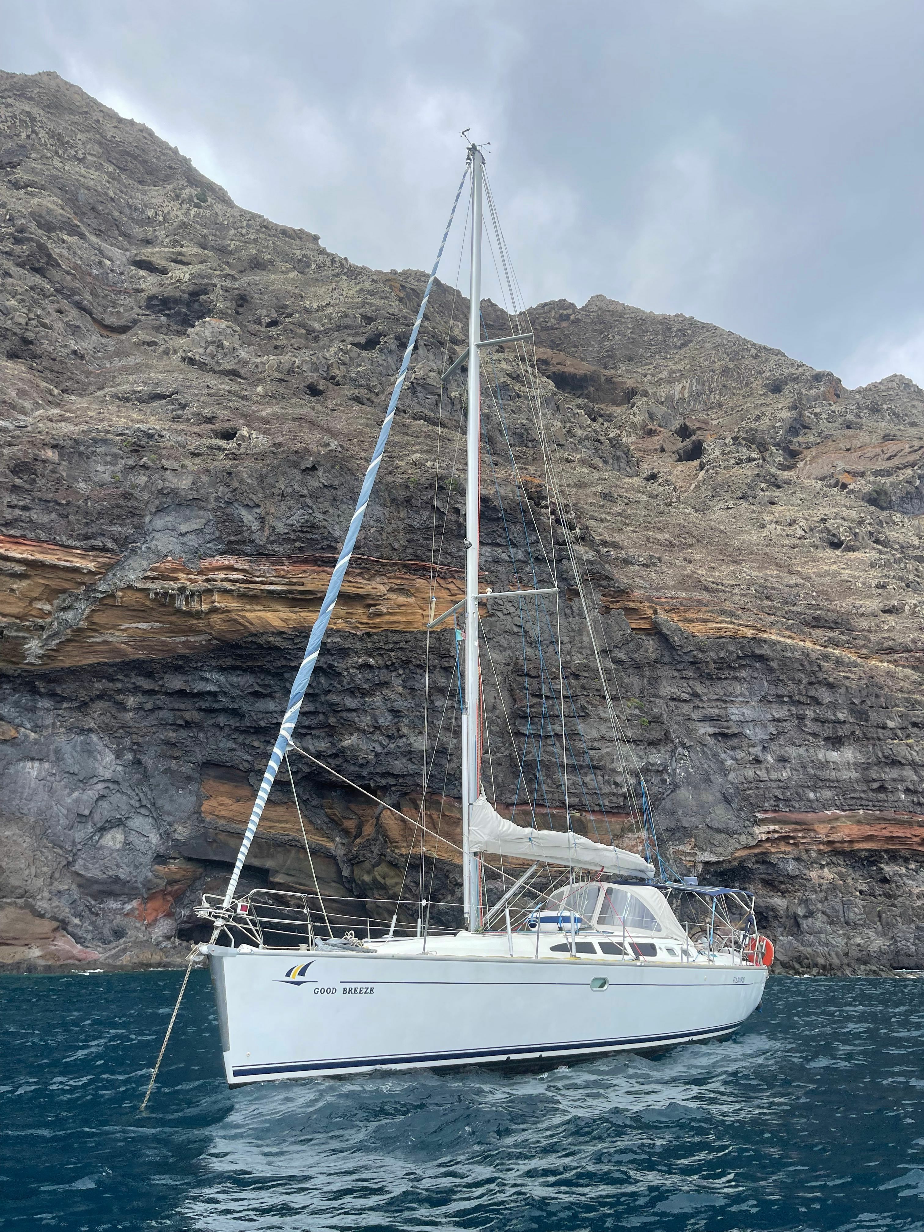 Jeanneau Sun Odyssey 43 | Good Breeze