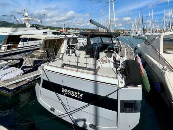 Beneteau Oceanis 62 | Namaste