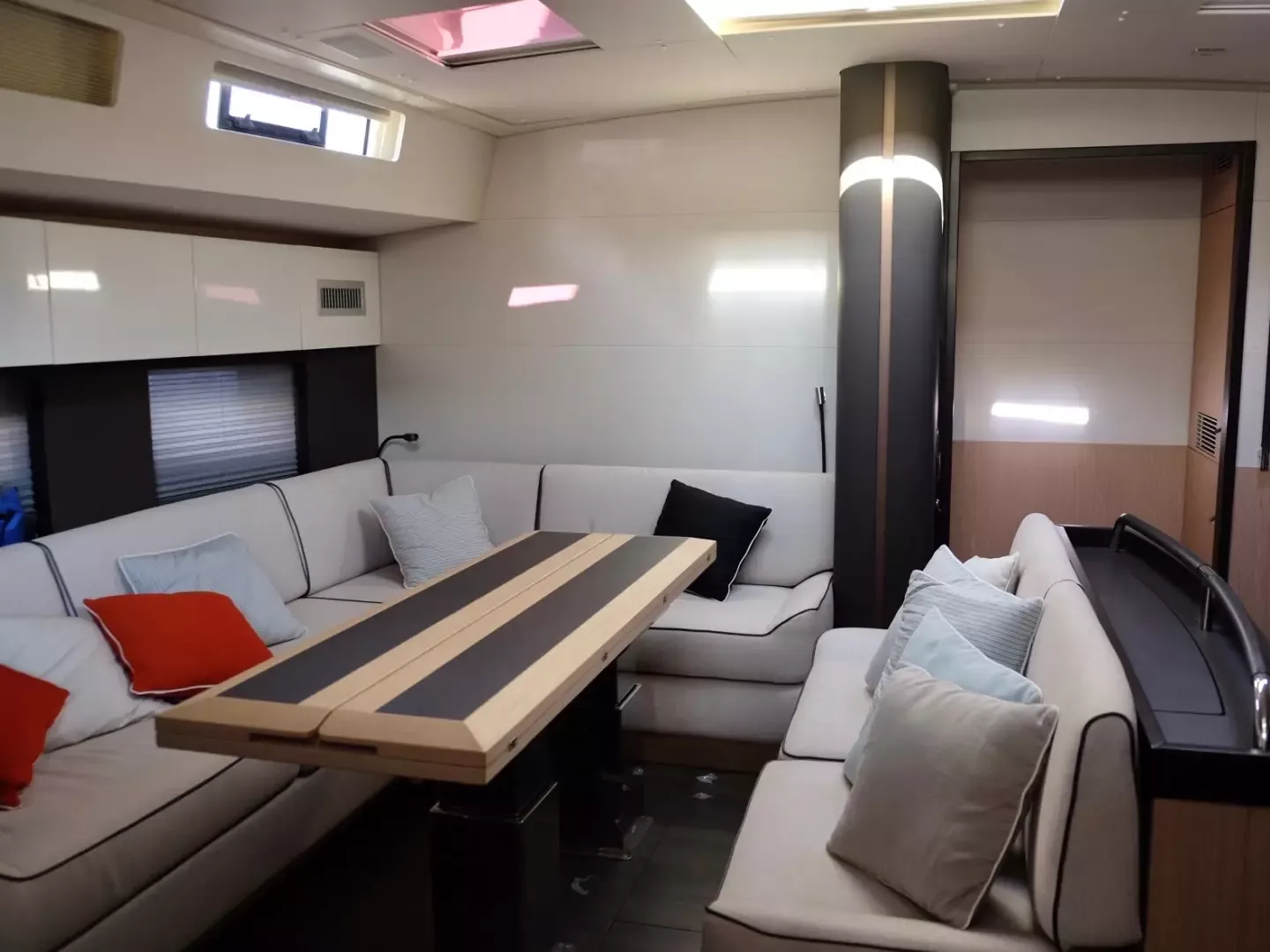 Beneteau Oceanis 62 | Namaste