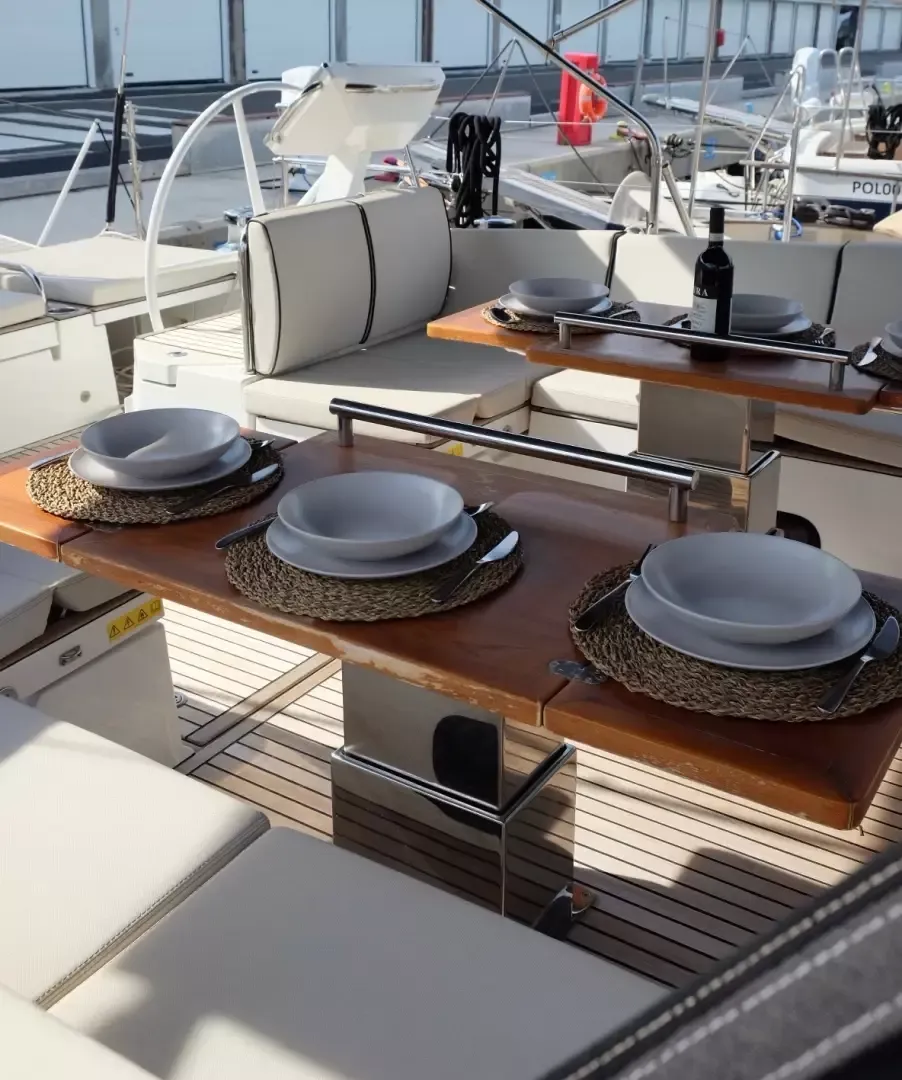 Beneteau Oceanis 62 | Namaste
