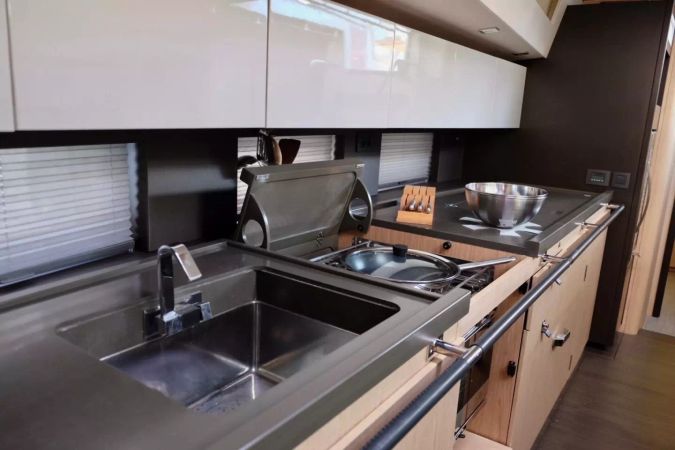 Beneteau Oceanis 62 | Namaste