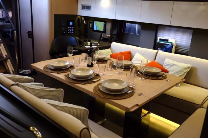 Beneteau Oceanis 62 | Namaste