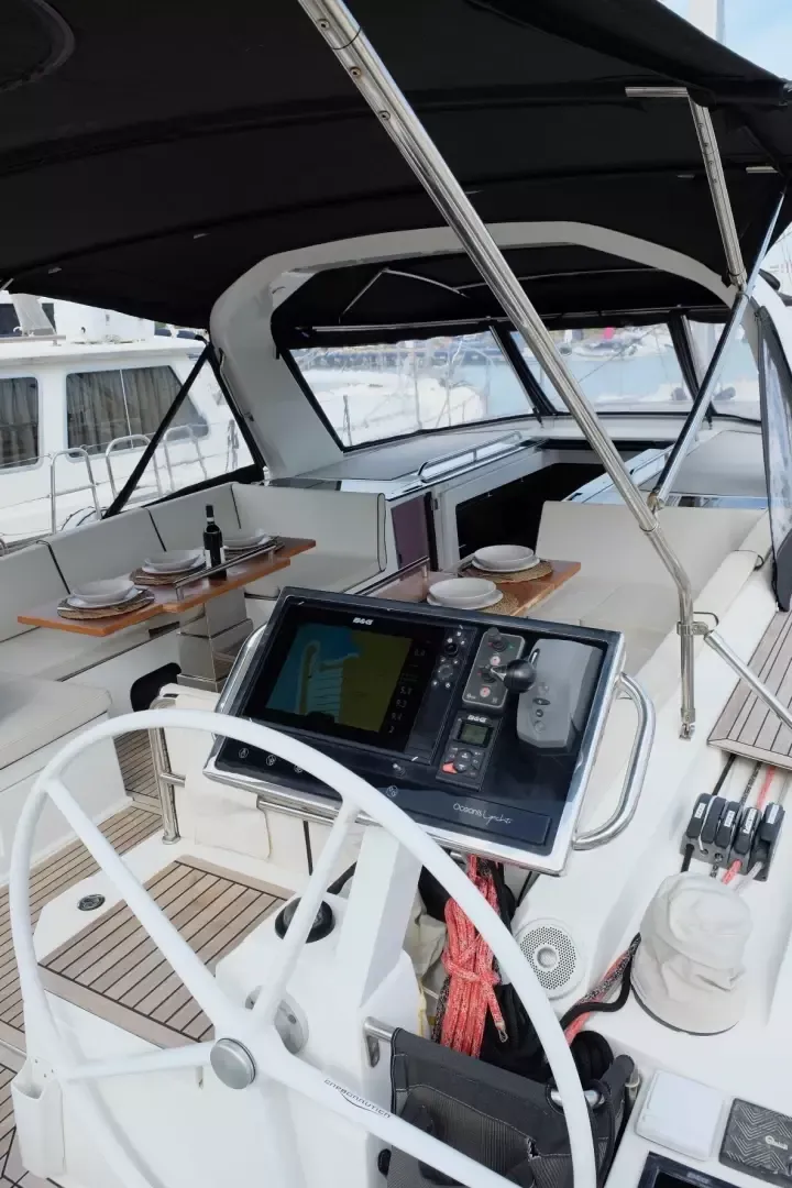 Beneteau Oceanis 62 | Namaste
