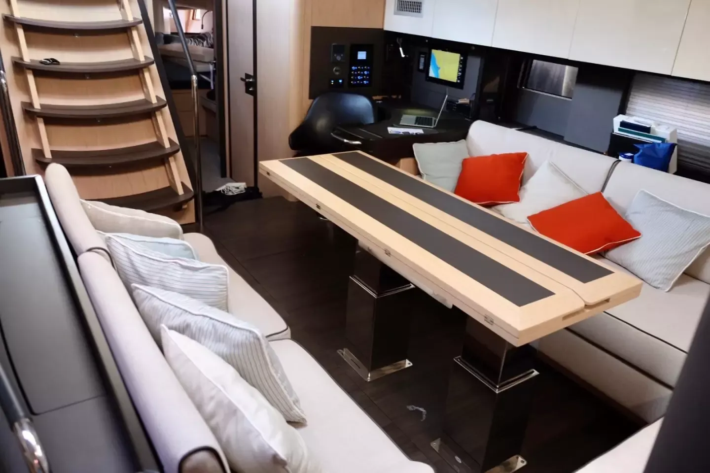 Beneteau Oceanis 62 | Namaste