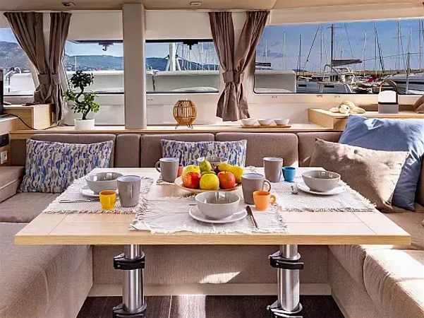 Fountaine Pajot Elba 45 | Honu Moana